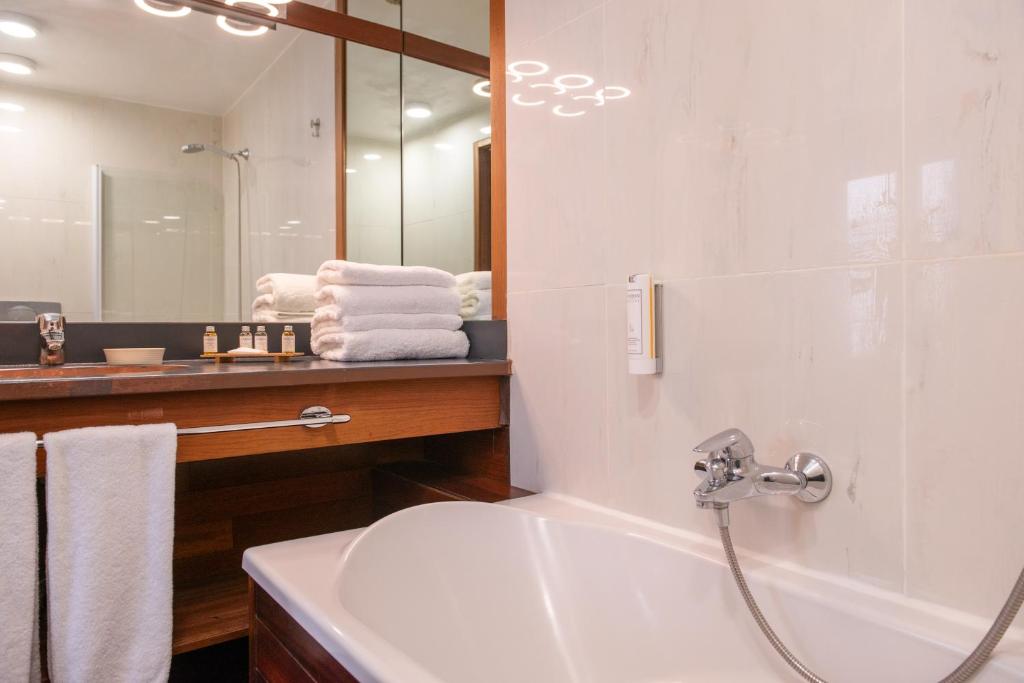 Hotel George Sand Opéra Paris - Resim 13