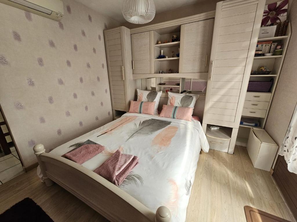 Chez Cerisa, Palaiseau (updated prices 2026)