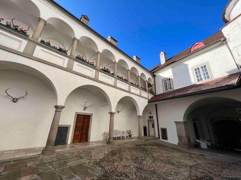 Fotografie z fotogalerie ubytování Charming Castle in Austria v destinaci Schwertberg