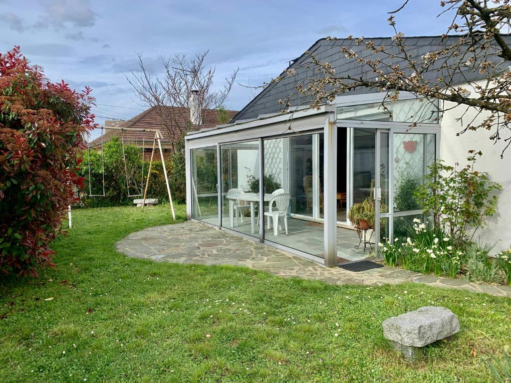 Maison familiale avec jardin proche Rouen centre - 两居室房屋