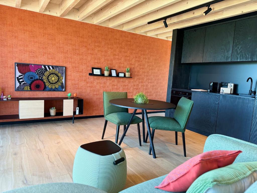 Durbuy Insolite - Wellness Escape, Durbuy (updated prices 2026)