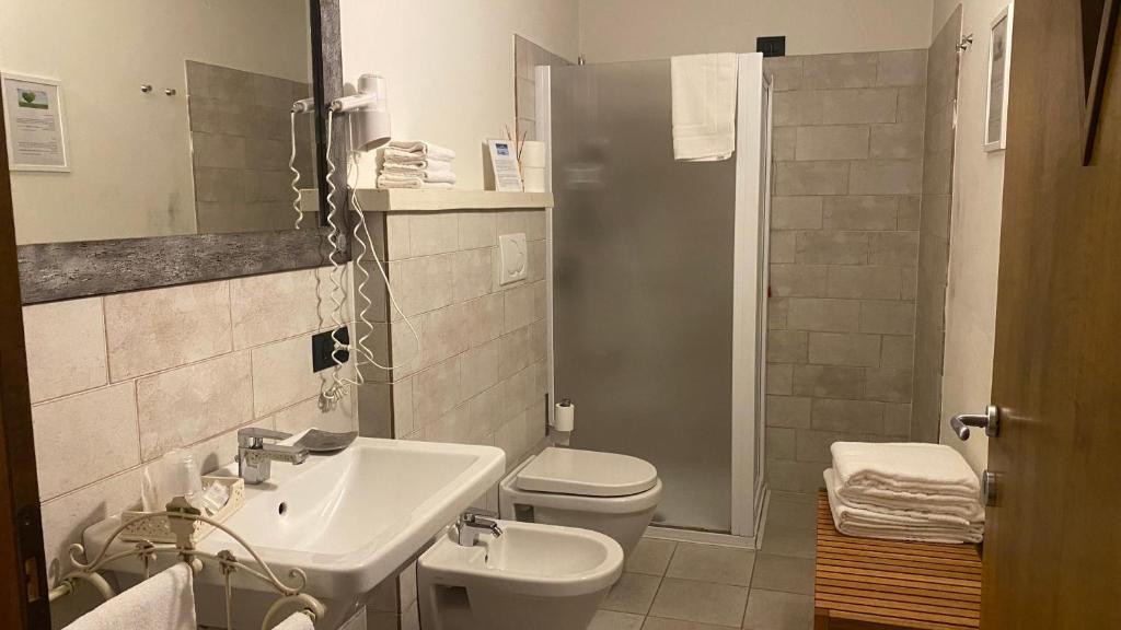 Koupelna v ubytování Agriturismo Corte Rocca