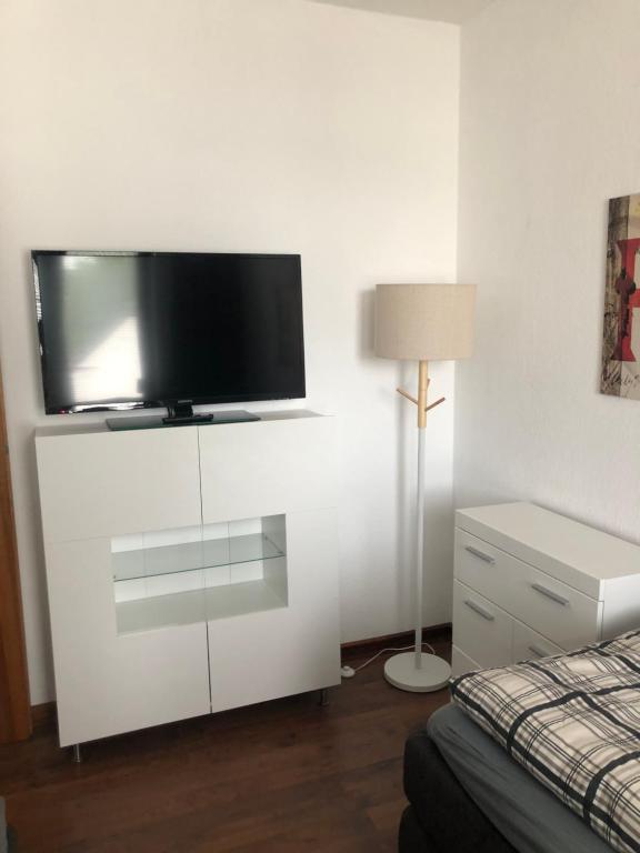Ferienwohnungen Saarn - Apartamento De Dos Habitaciones Con Balcón