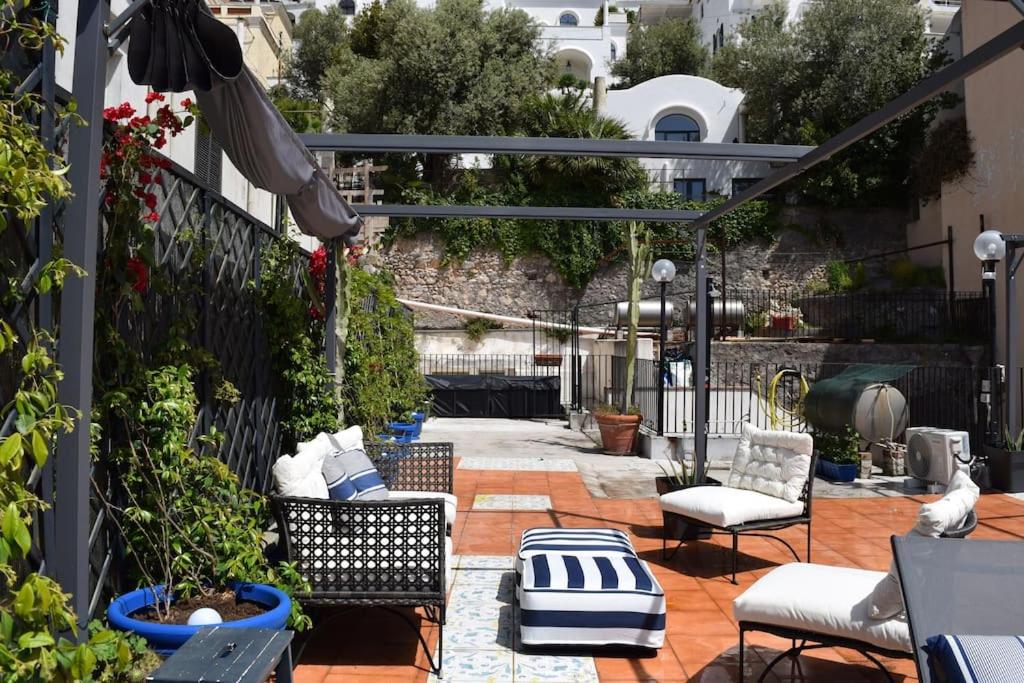 Posezení v ubytování Casa Vera, Capri