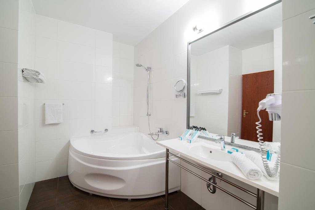 Hotel Hanza - Resim 33