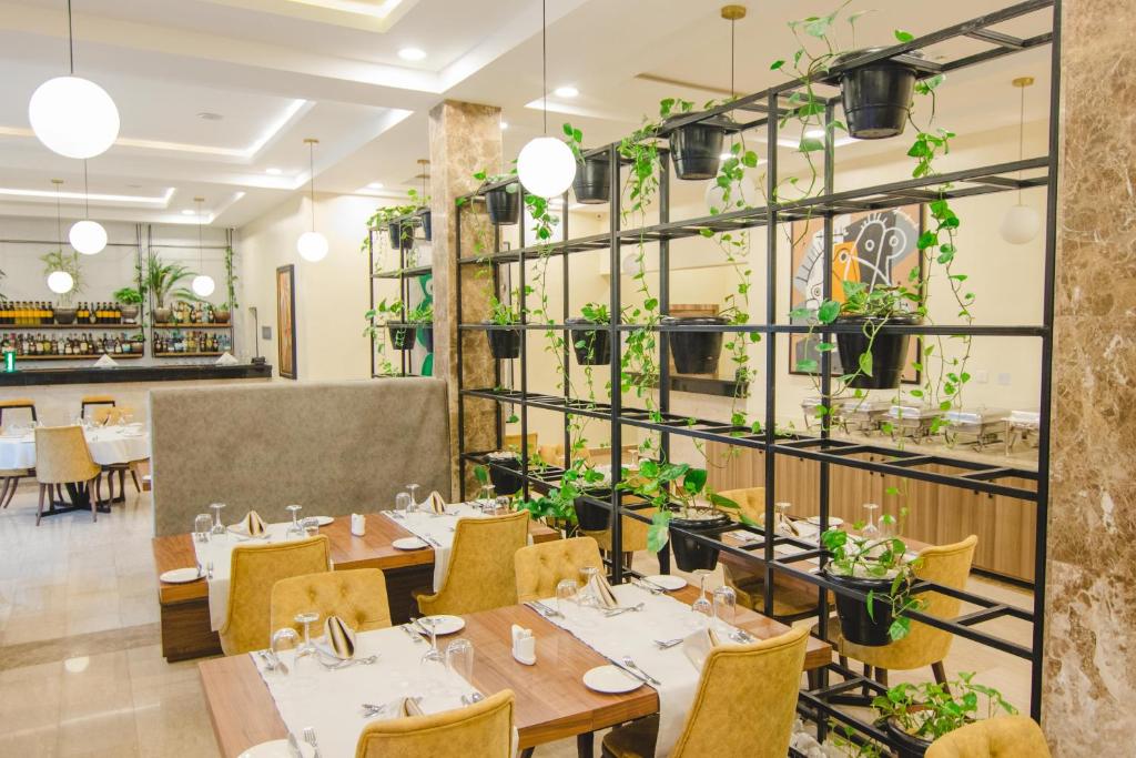 Restaurace v ubytování BON Hotel Imperial