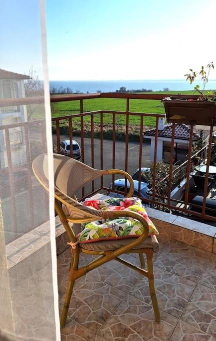 Balkón nebo terasa v ubytování Ravda Sea Pool Sun
