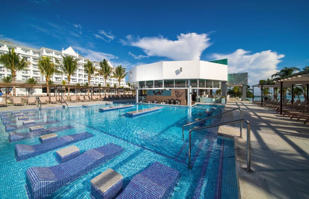 Bassein majutusasutuses Riu Ocho Rios - All Inclusive või selle lähedal