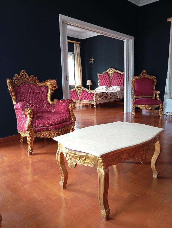 Posezení v ubytování IRIS baroque apartment