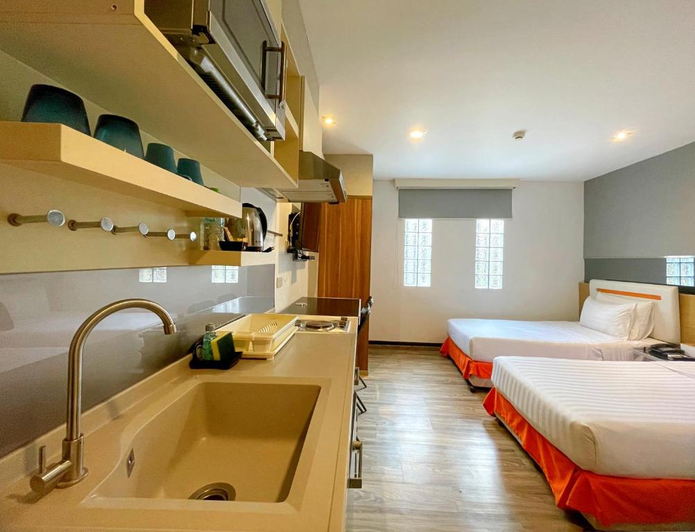 Arawana Express Phromphong - Resim 26