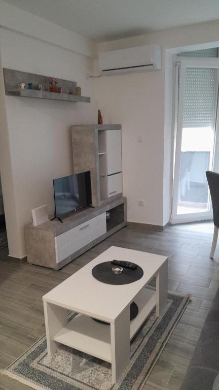 Spa Koncept-Apartmani - One-Bedroom Apartment With Balcony