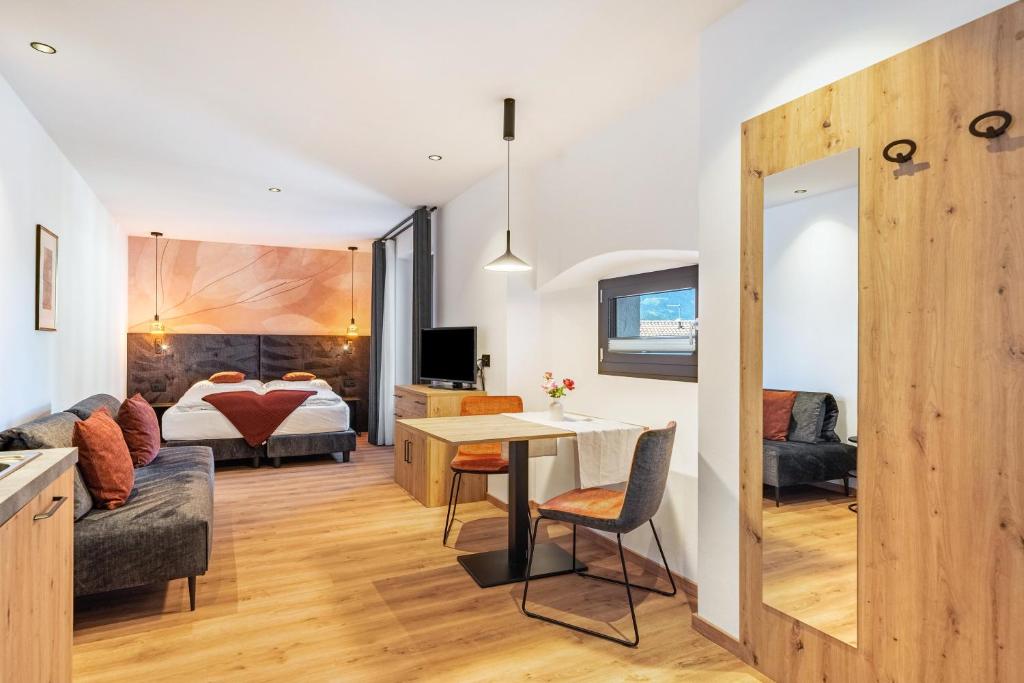 Ένα ή περισσότερα κρεβάτια σε δωμάτιο στο Thanhammer Apt Porphyr
