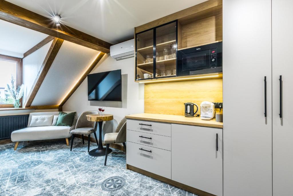 Apartamenty ForRest Krupówki - 16