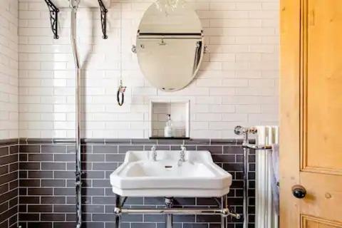Vannituba majutusasutuses Victorian Guest House 200m from the Seafront