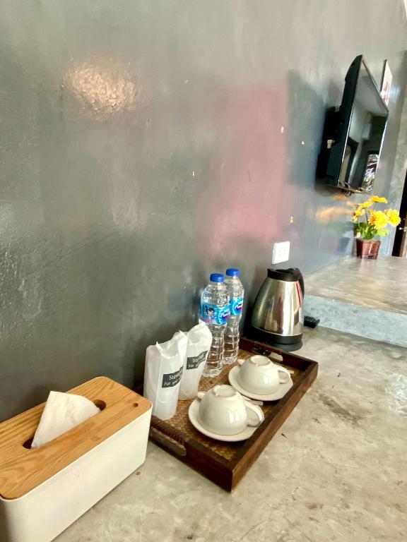 Lanta Just Come Bungalow - 9