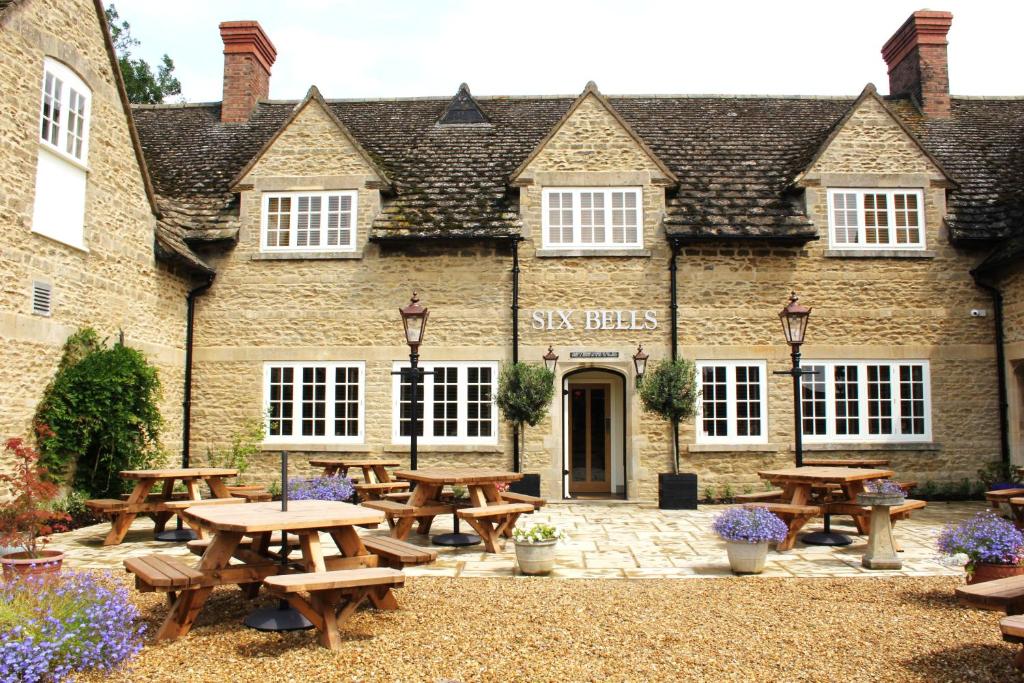 The Six Bells in Bourne, Lincolnshire, England