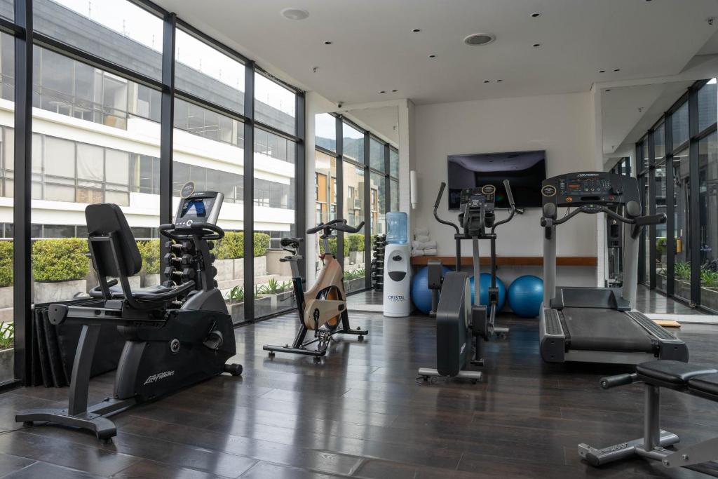 Fitness centrum a/nebo fitness zařízení v ubytování Hotel Chico 97