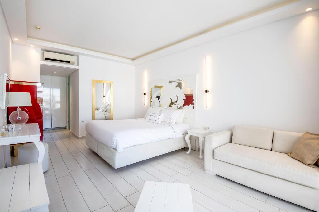 Diamond Deluxe Hotel - Adults Only & Spa - 16