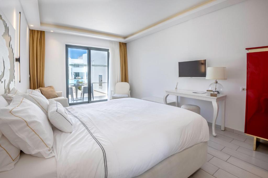 Diamond Deluxe Hotel - Adults Only & Spa - 17