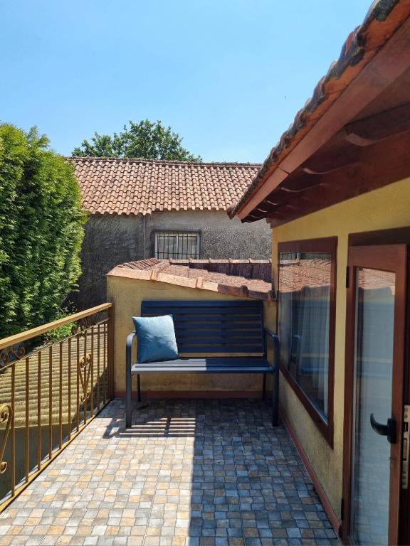 Balkón nebo terasa v ubytování Alpendre