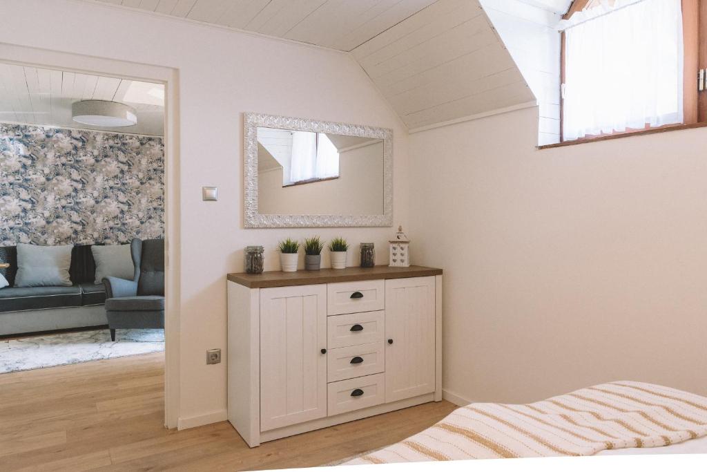 Panorama Apartmanház - Apartamento Con Vista Al Jardín