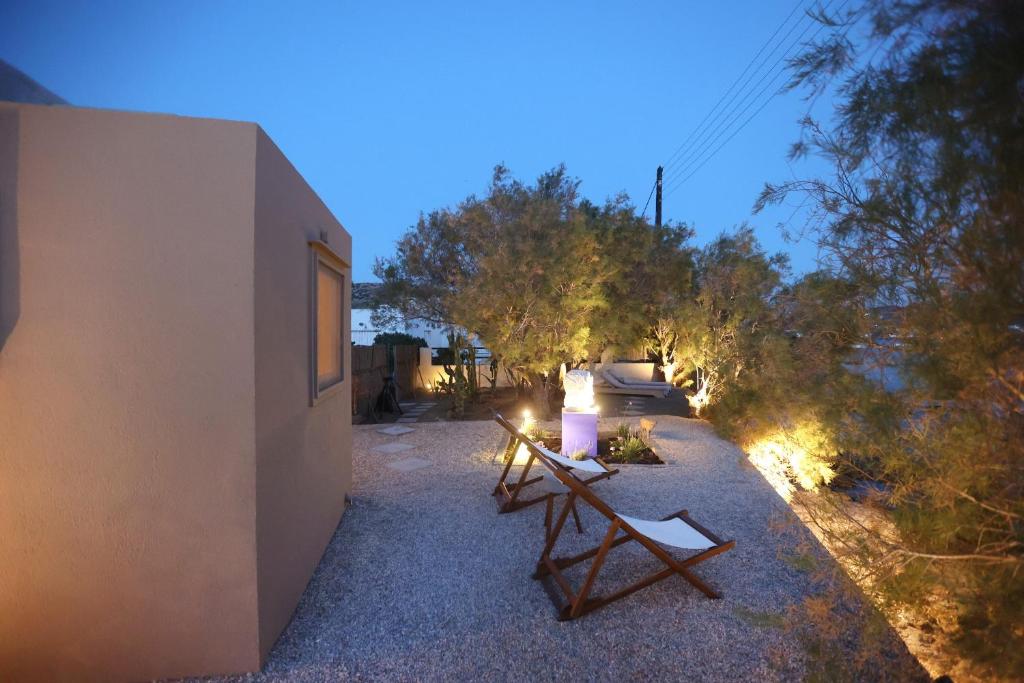 A garden outside Maistrali Studio Ostria