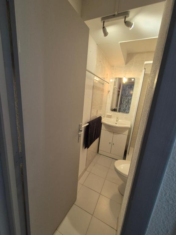 Kúpeľňa v ubytovaní Appartement T2 Centre Port Cap d'Agde