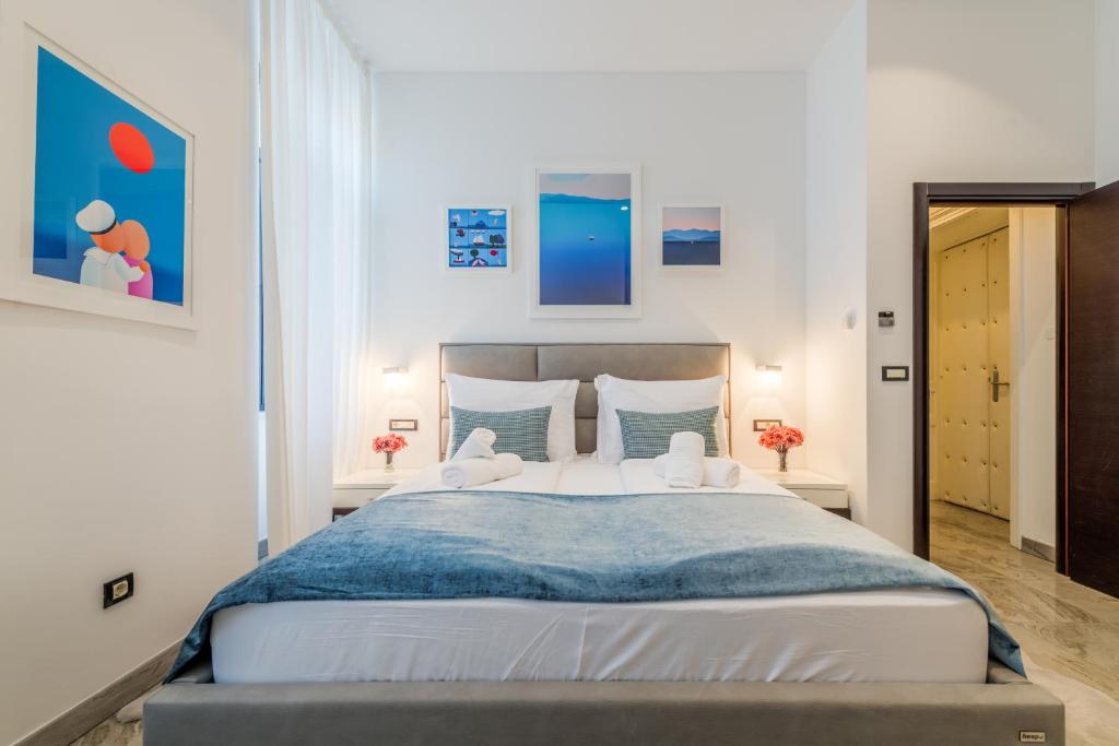 Tango Luxury Rooms - 8