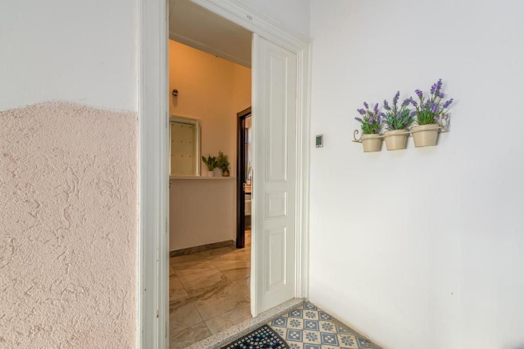 Tango Luxury Rooms - 15