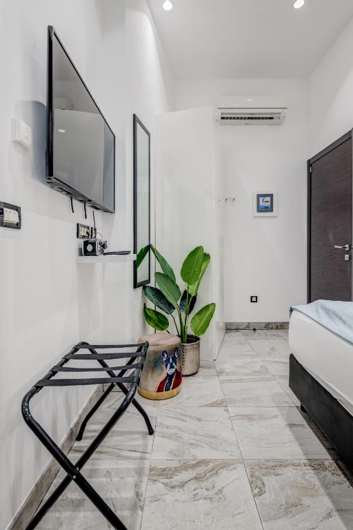 Tango Luxury Rooms - 18