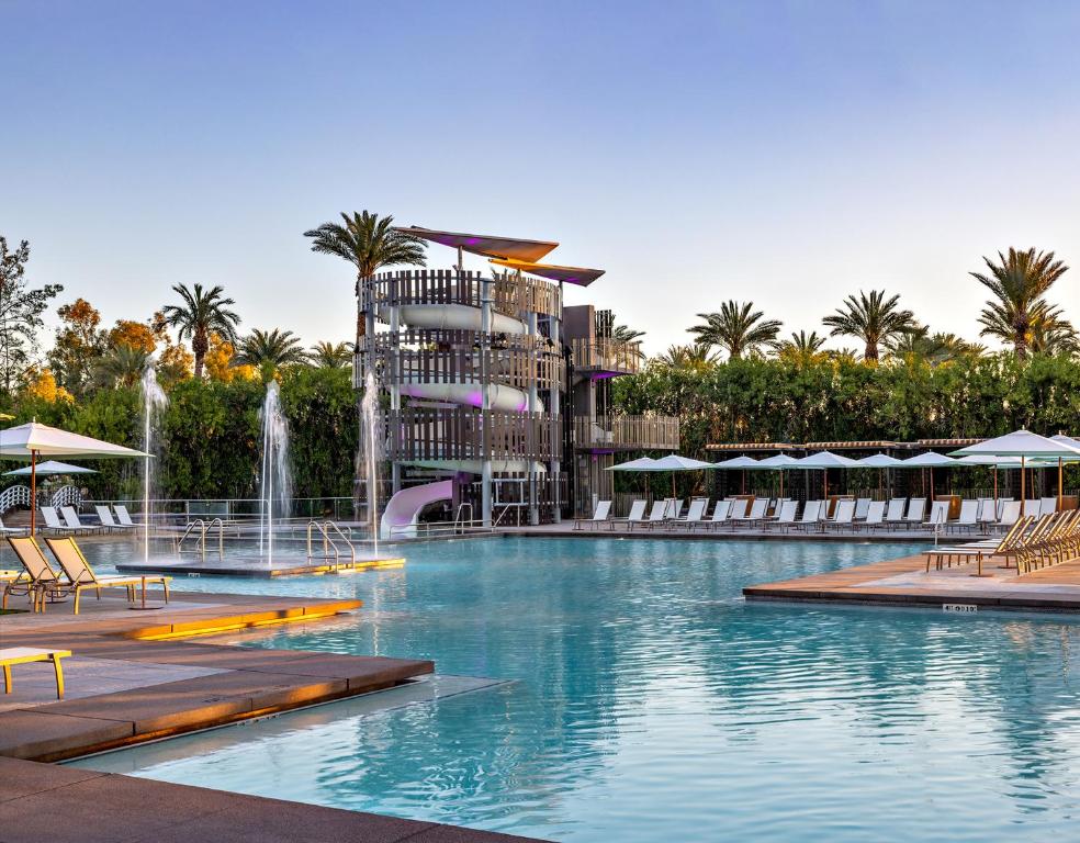 Bazén v ubytování Grand Hyatt Scottsdale Resort nebo v jeho okolí