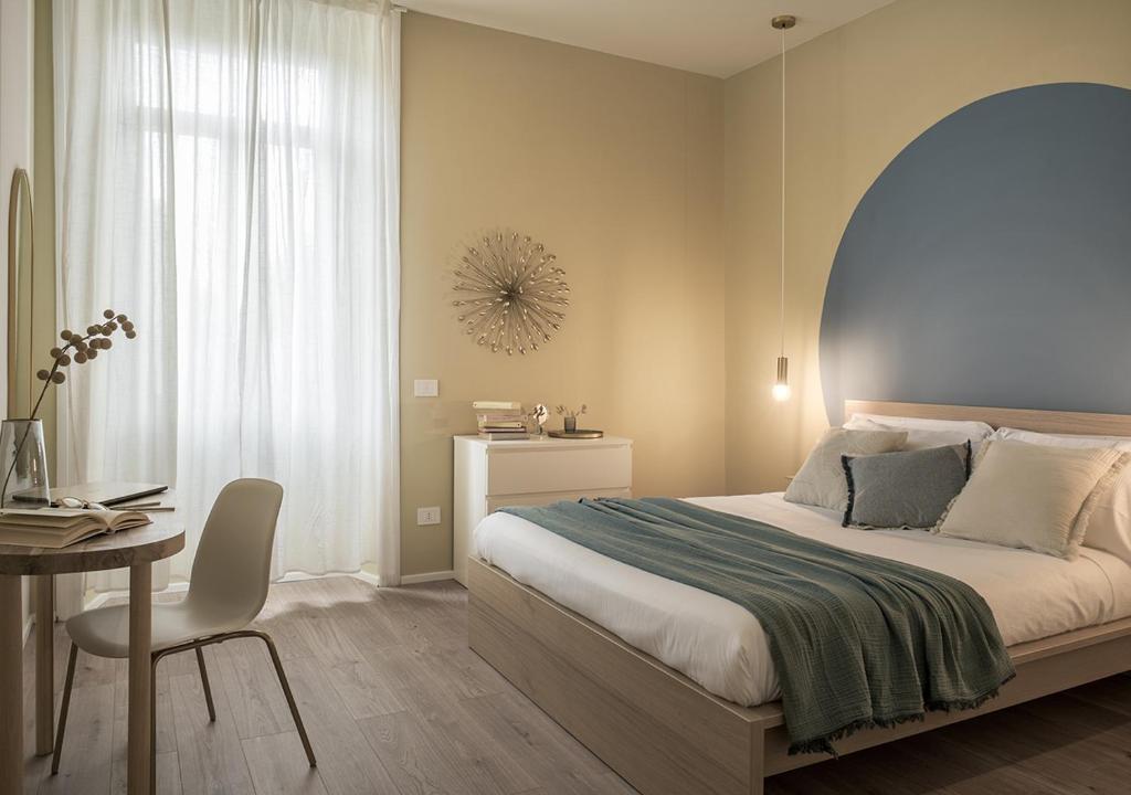 Exclusive Blue Apartment City Center Como Near Station Como preview