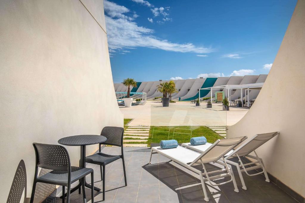 Balkón nebo terasa v ubytování Occidental Mar Menor
