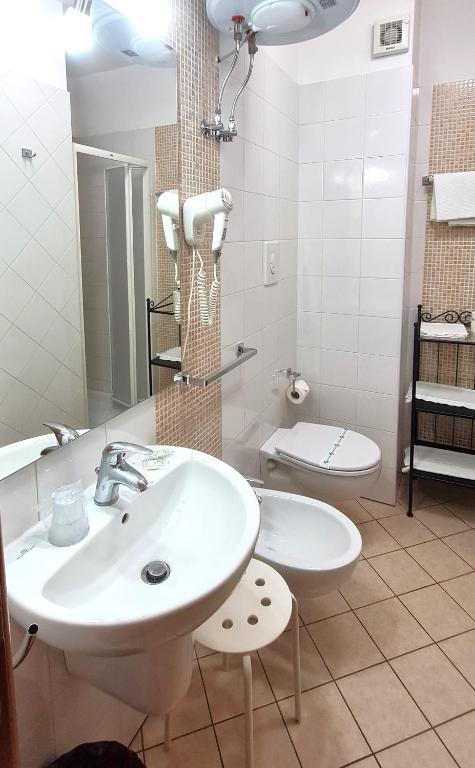 Koupelna v ubytování L'ISOLA AeR B&B
