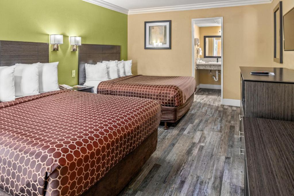 Vagabond Inn Costa Mesa - 