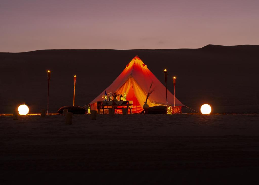 Příroda nedaleko luxury tent