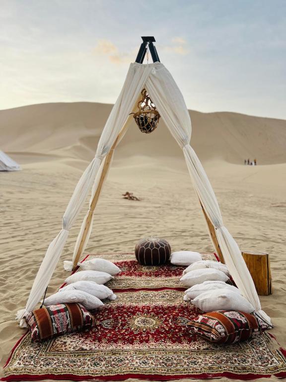 Příroda nedaleko luxury tent