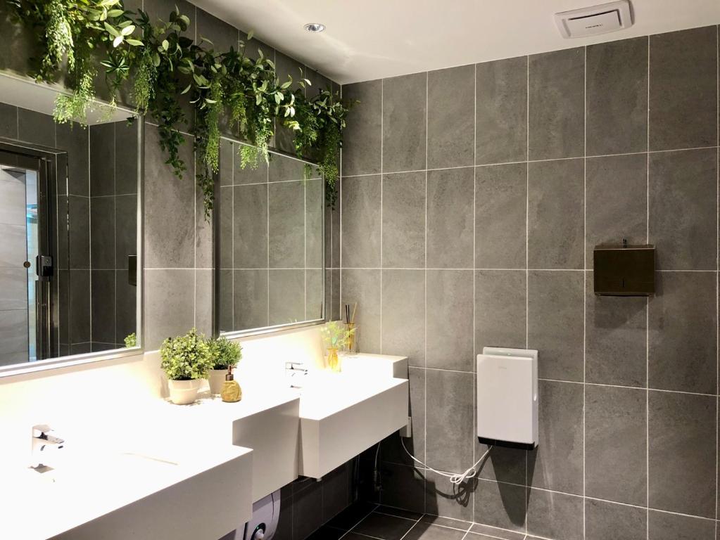 Koupelna v ubytování Golden Planet Hotel-Pyeongtaek Godeck