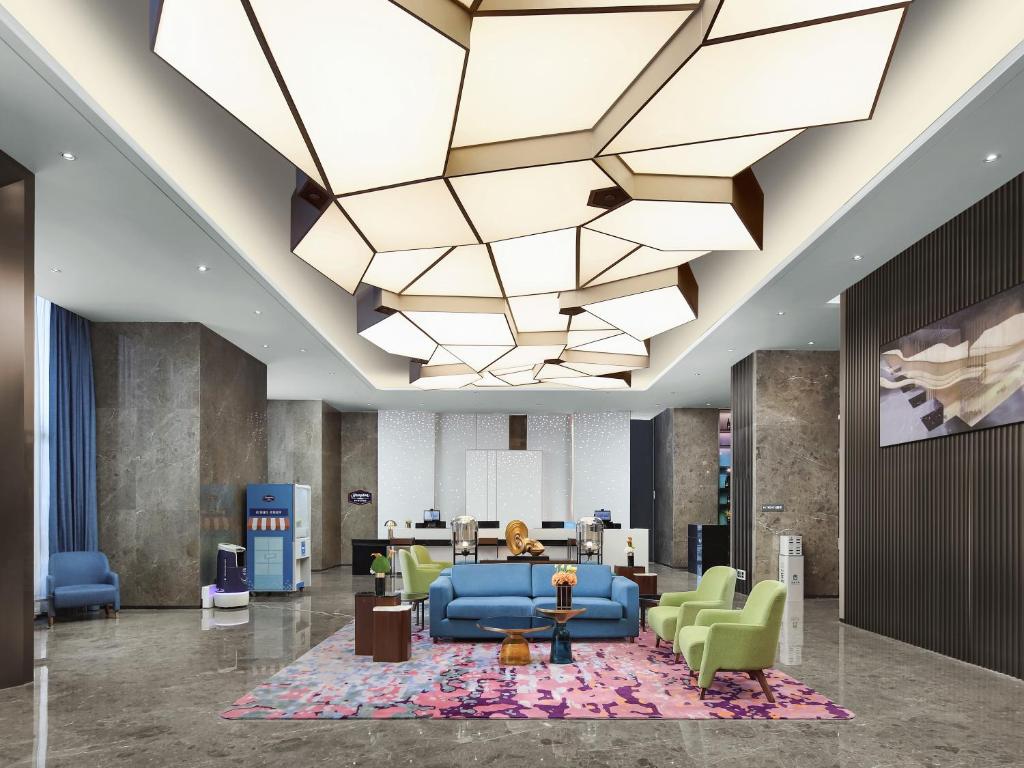 Posezení v ubytování Hampton by Hilton Shenzhen Longhua Qinghu