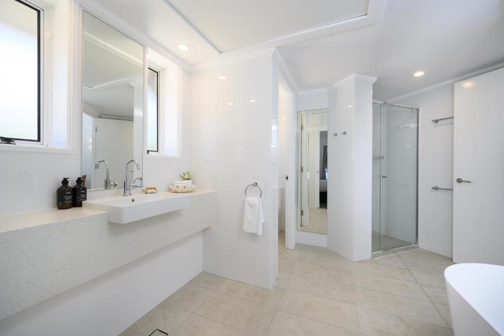Novotel Sunshine Coast Resort - 豪华覆盖水房