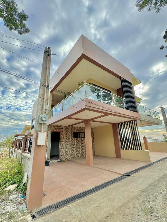 2Storey Duplex House in La Union UNIT 1, Bauang Bijgewerkte