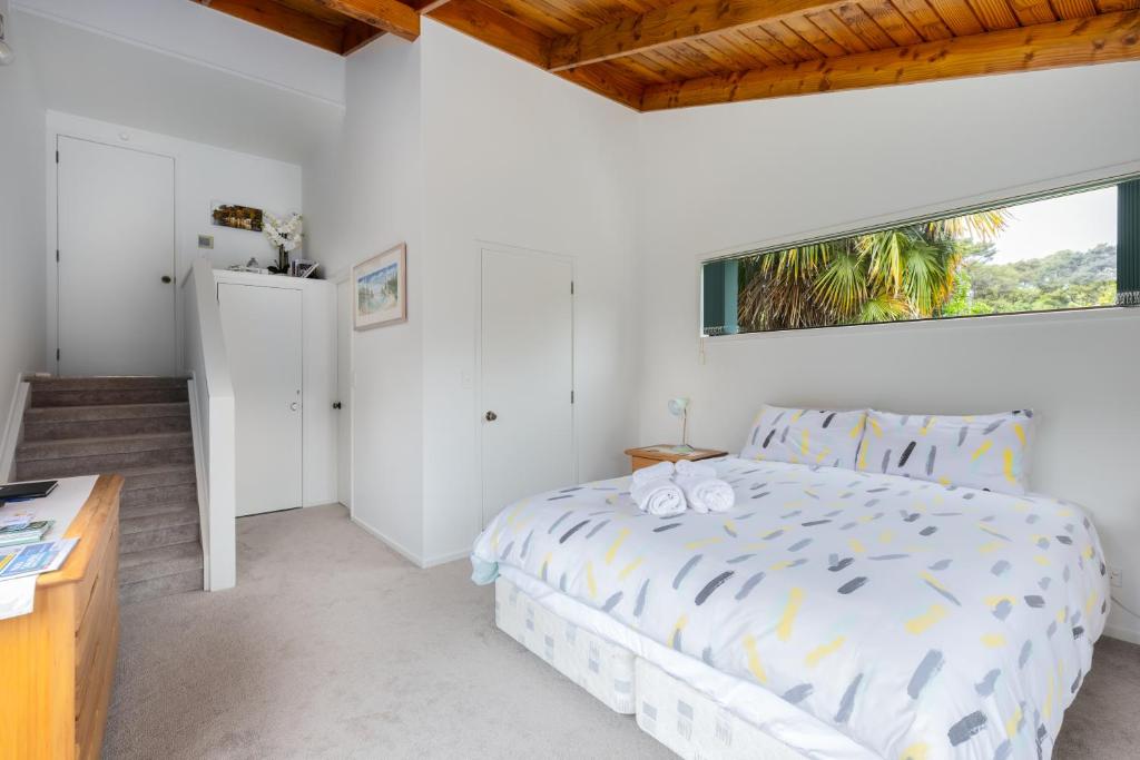 Postel nebo postele na pokoji v ubytování Palm Beach Tranquil B&B