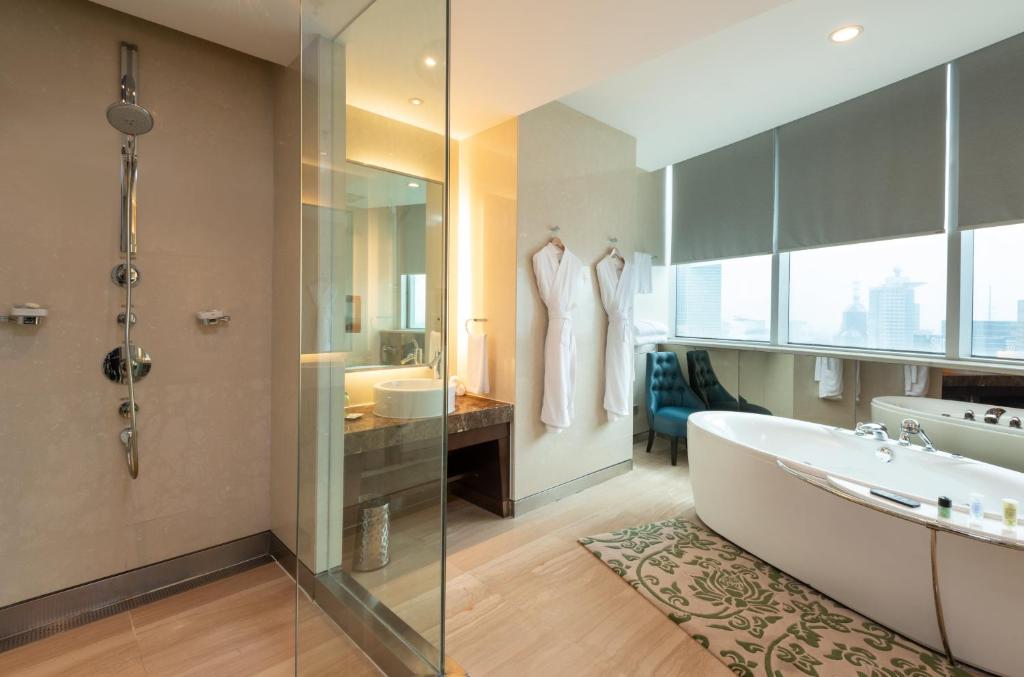 Koupelna v ubytování Holiday Inn Shanghai Pudong by IHG