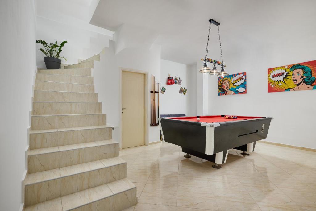 Fotografie z fotogalerie ubytování Estia Project, Leisure - Billiards - Jacuzzi v destinaci Goúrnai