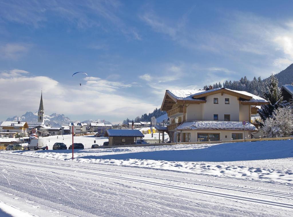 Hotel Garni Bavaria talvel
