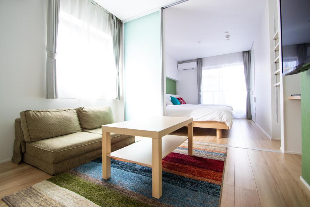 Posezení v ubytování Apartment Hotel Tenjin TUMUGU