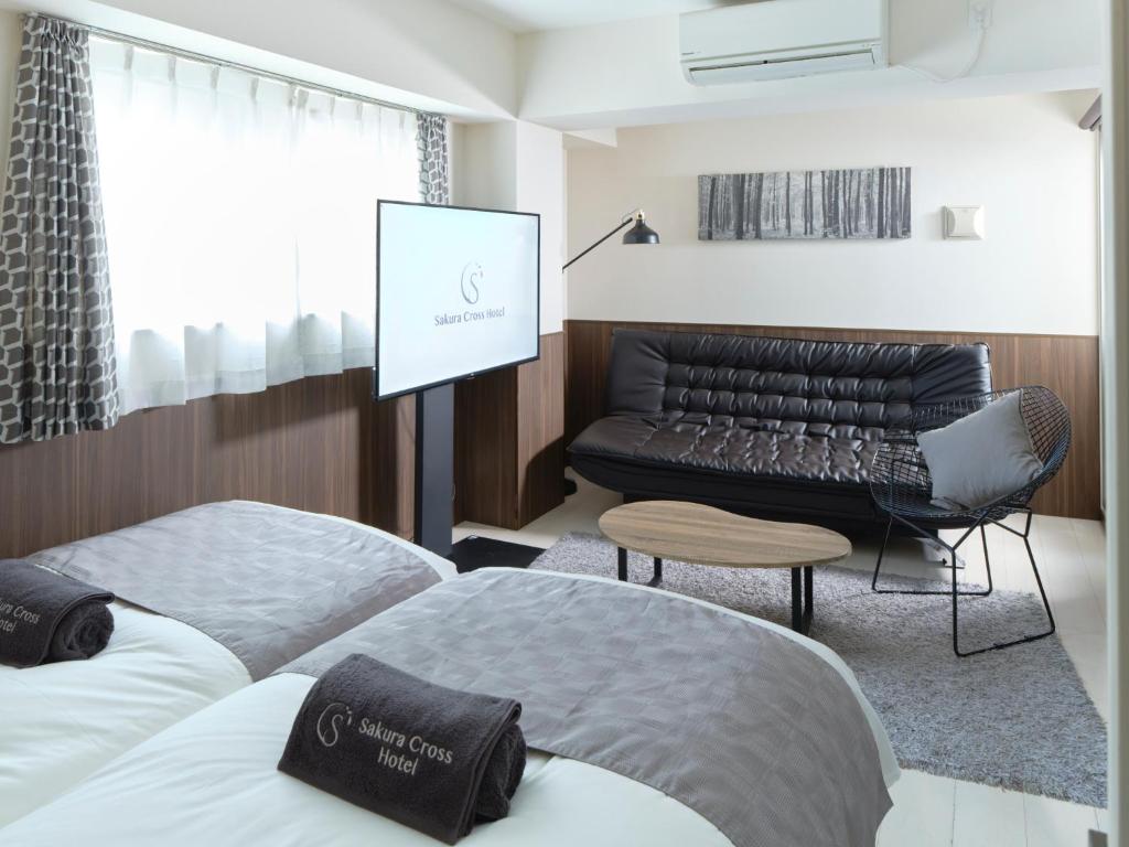 Sakura Cross Hotel Ueno Iriya - Twin Room With Sofa Bed