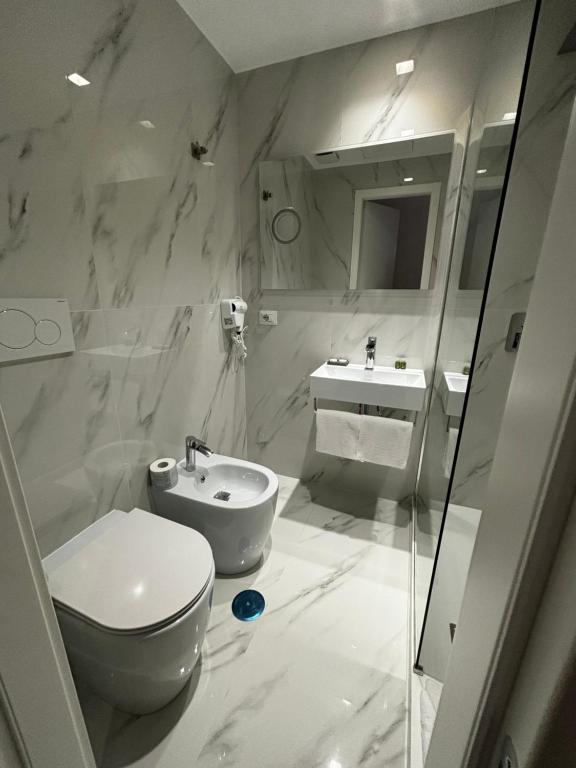 Koupelna v ubytování Hotel Gabriella