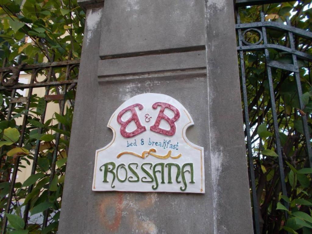 Certifikát, hodnocení, plakát nebo jiný dokument vystavený v ubytování B&B ROSSANA