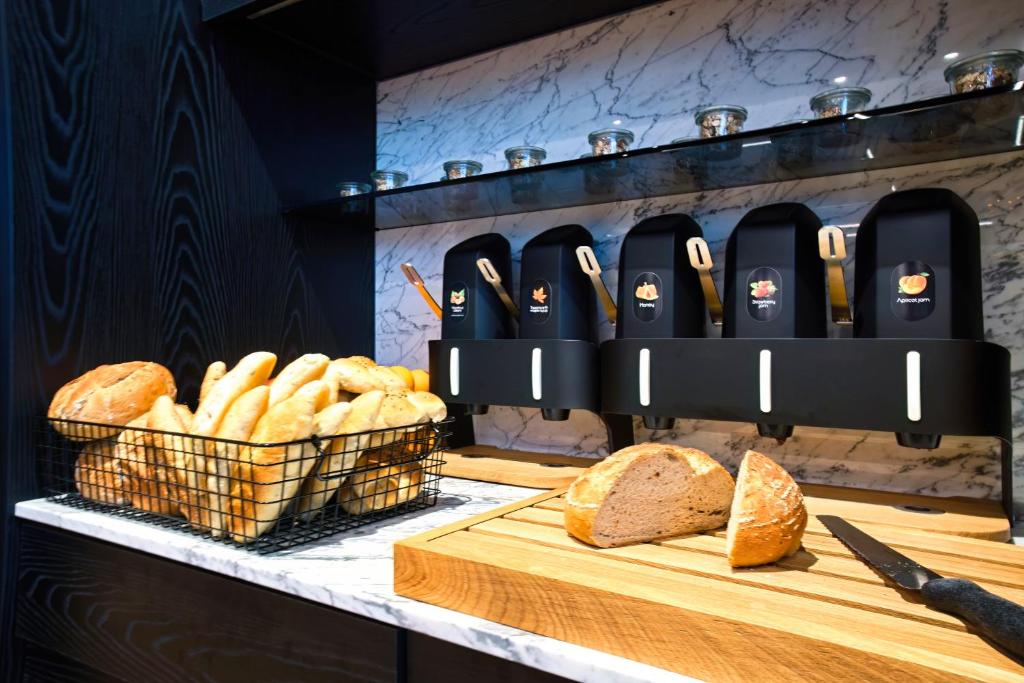 ABA Apartments - Resim 9